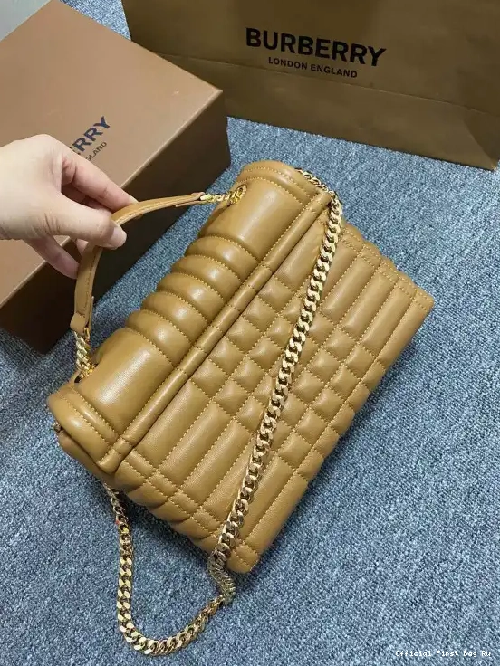 Official First Bag Ru Camera Small BURBERRY Bag Lola 0527